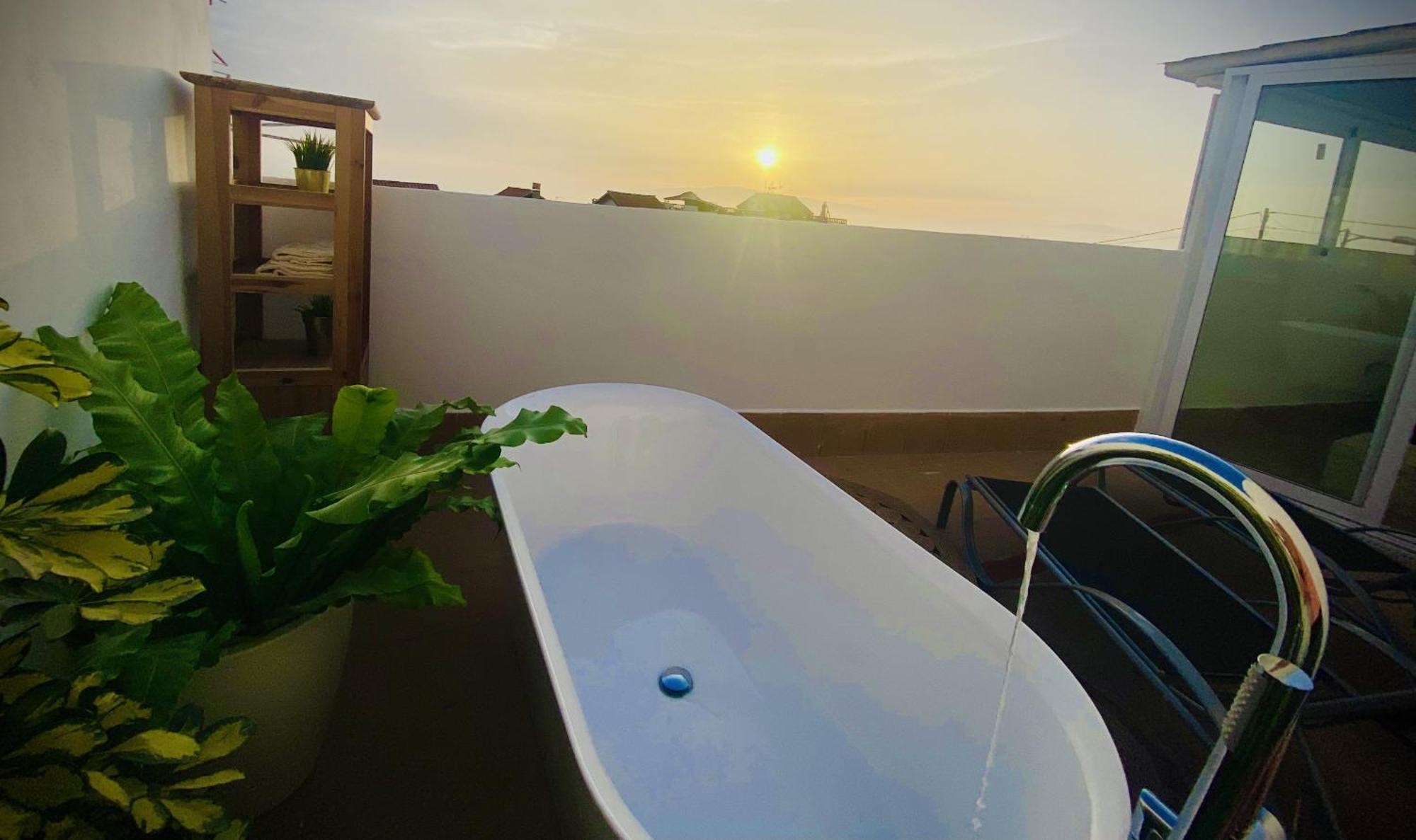 Big House Adeje Deluxe By Deihu Experiences Villa Costa Adeje  Exteriör bild