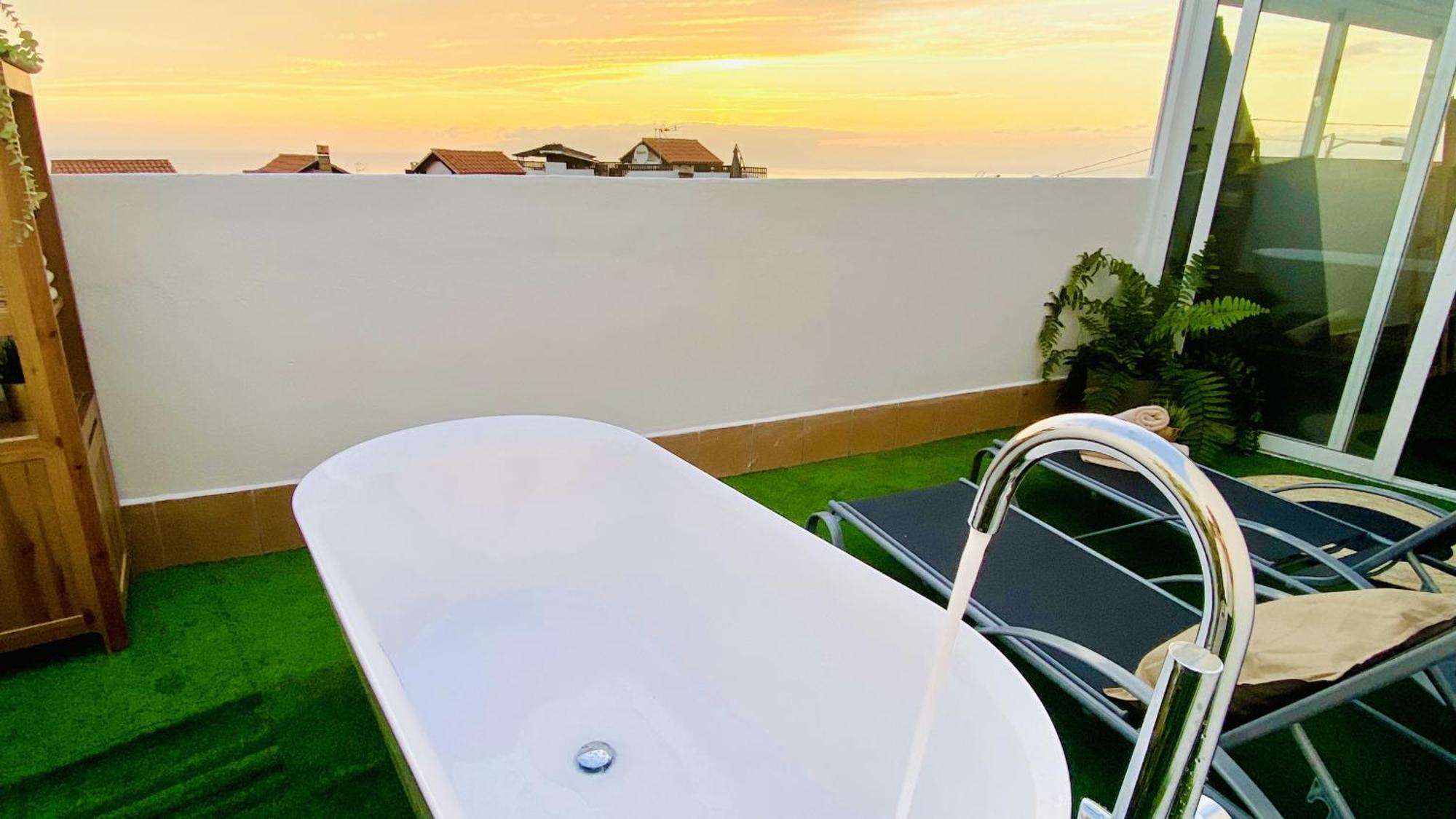 Big House Adeje Deluxe By Deihu Experiences Villa Costa Adeje  Exteriör bild